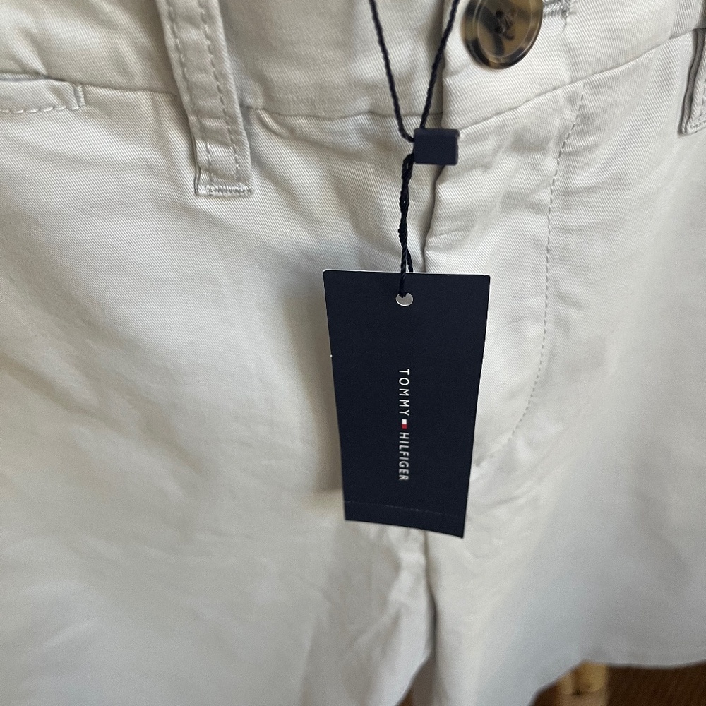 Men's Tommy Hilfiger Khaki shorts